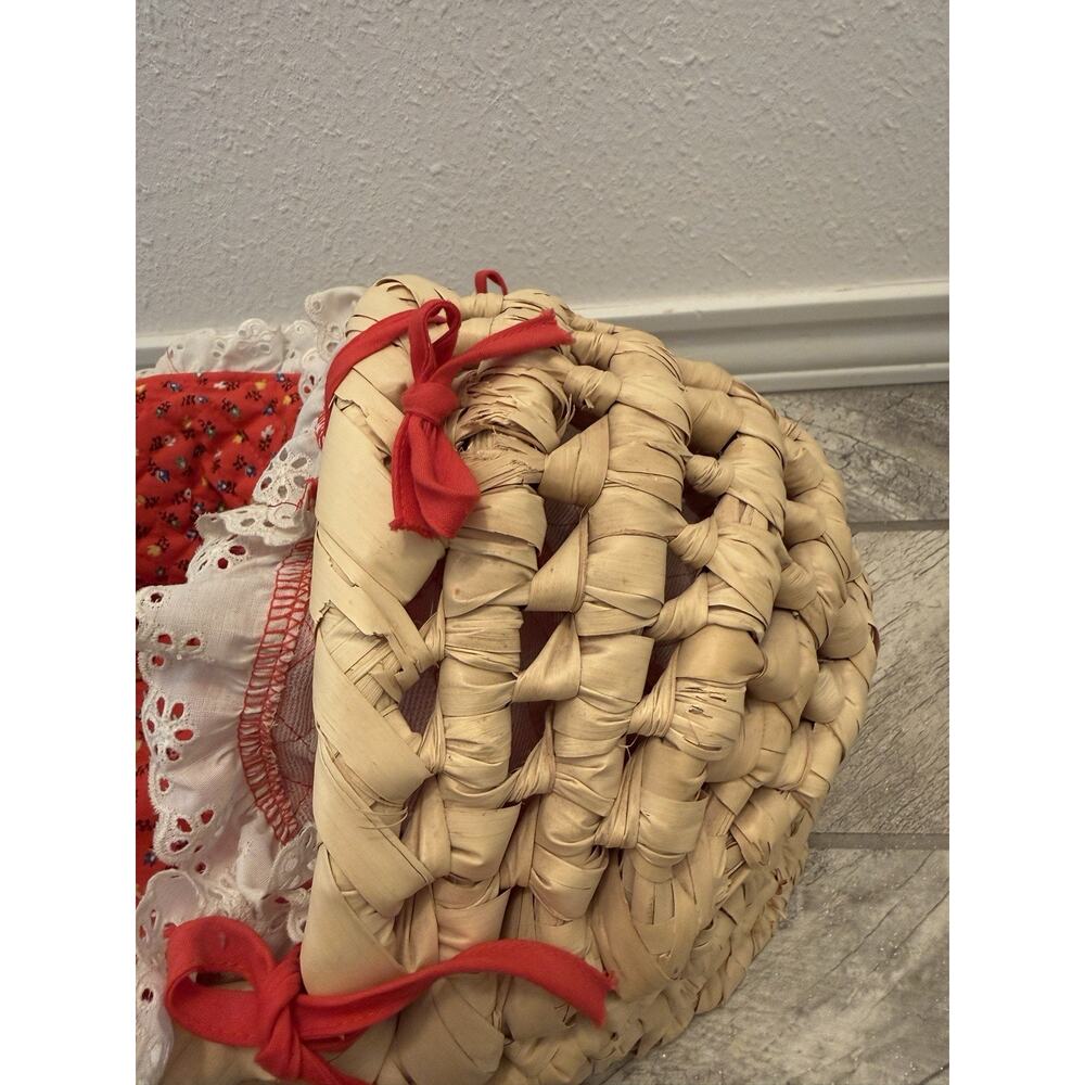 Wicker Doll Cradle Basket 16” Red Floral Liner Lace Baby Doll Bed Vintage Style - Picture 9 of 10